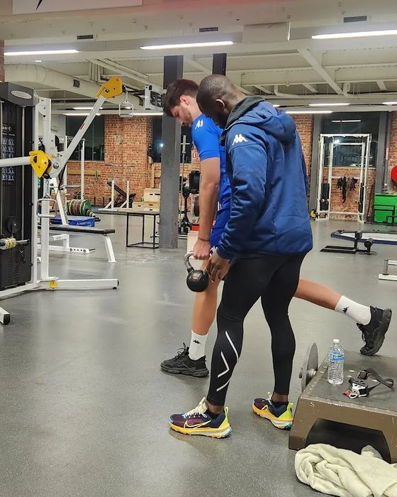 Hands on in the gym